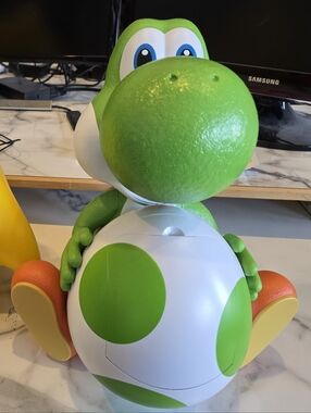 Yoshi popcorn bucket